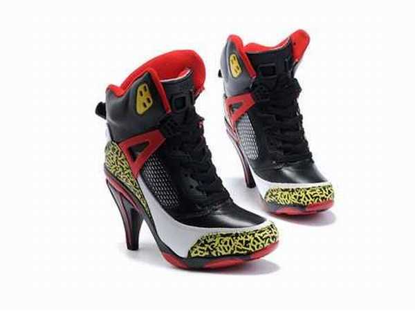 survetement nike femme foot locker survetement nike femme foot locker